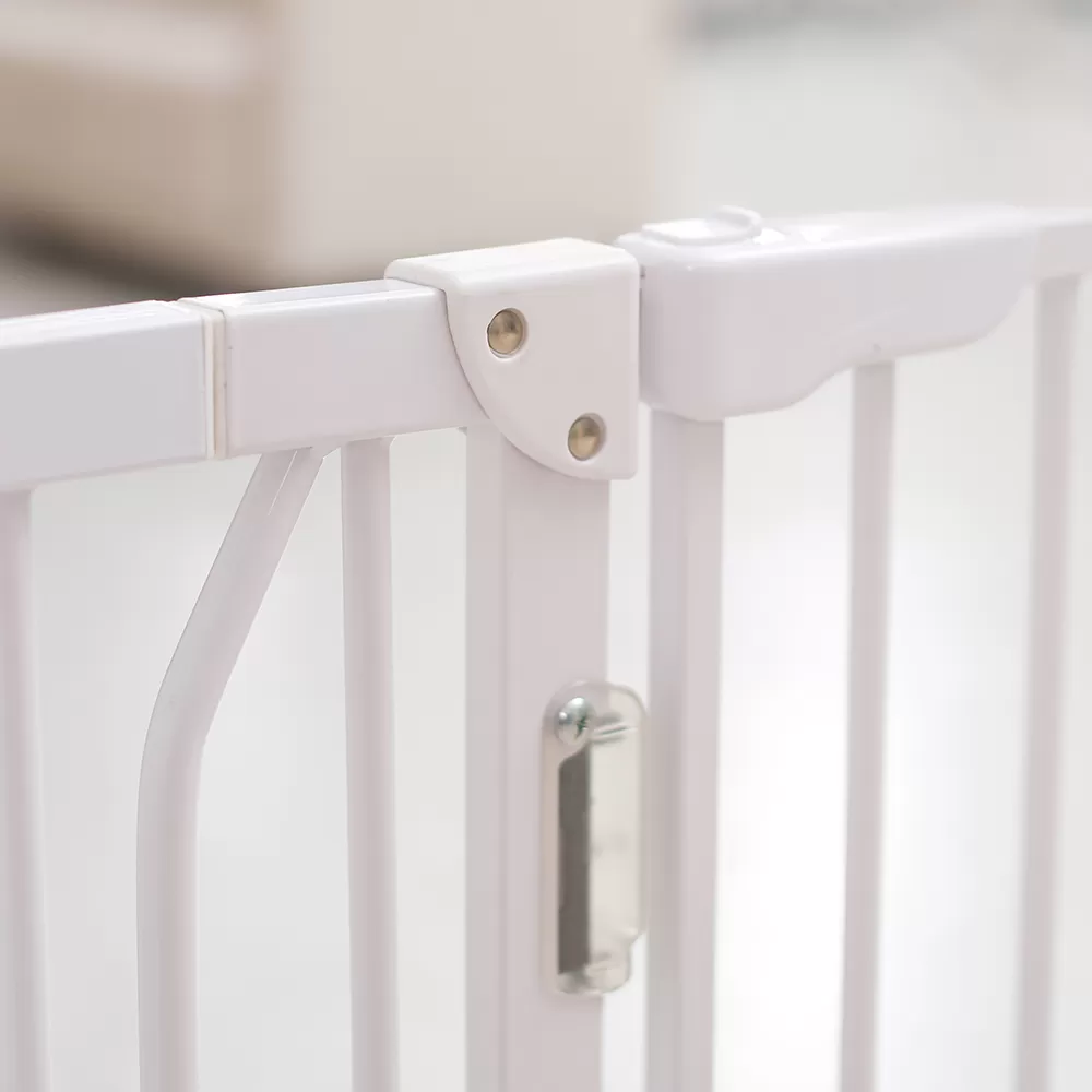 Baby Safe - Metal Safety LED Gate w/t 30cm Extension - White