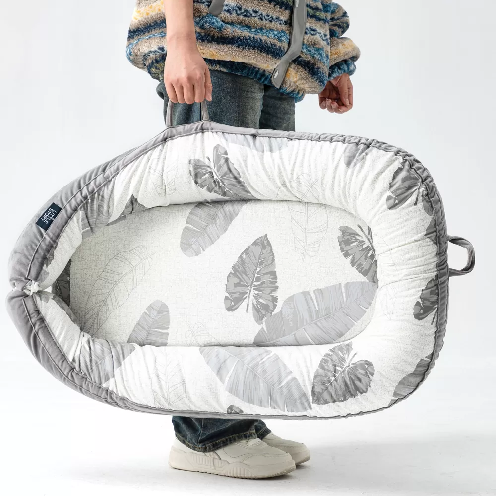 Little Story Soft Breathable Fiberfill Newborn Lounger Bed - Feather Grey